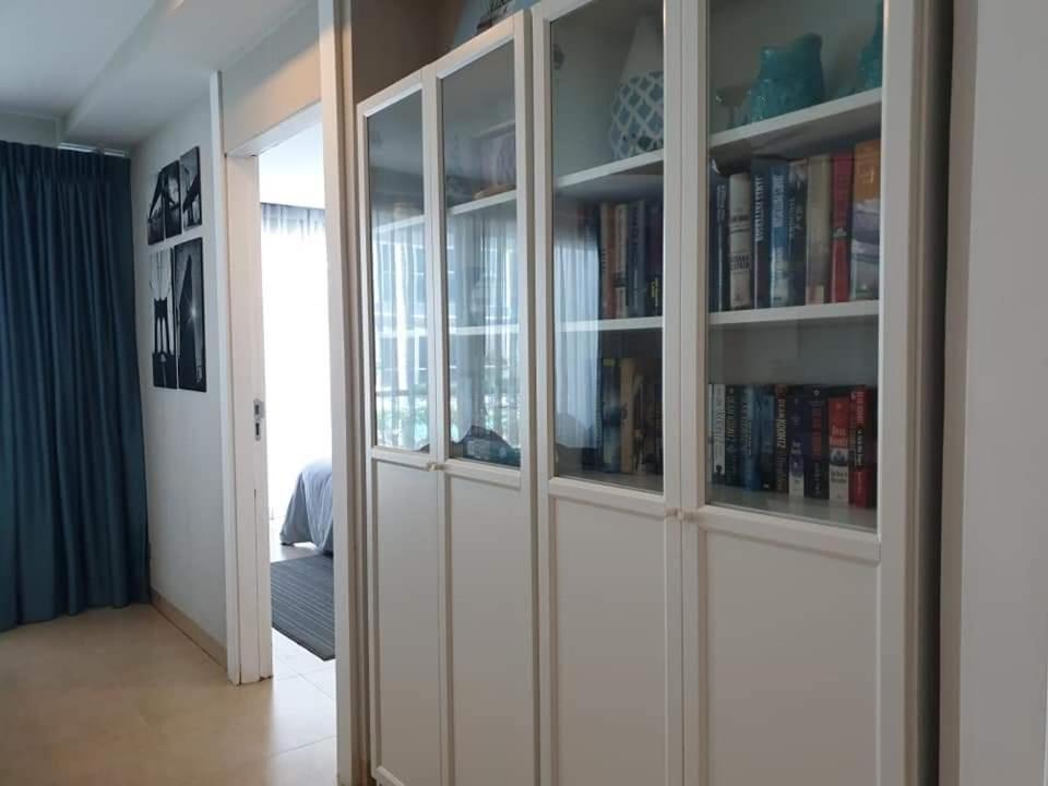 Centara Avenue 2 Bedrooms Pool View Pattaya Exteriör bild