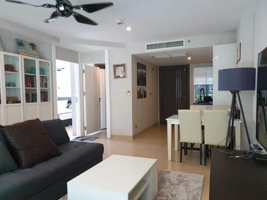 Centara Avenue 2 Bedrooms Pool View Pattaya Exteriör bild