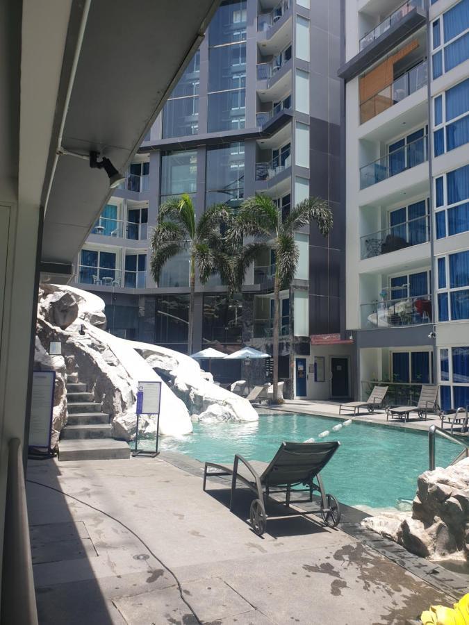 Centara Avenue 2 Bedrooms Pool View Pattaya Exteriör bild
