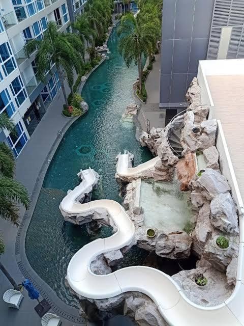 Centara Avenue 2 Bedrooms Pool View Pattaya Exteriör bild