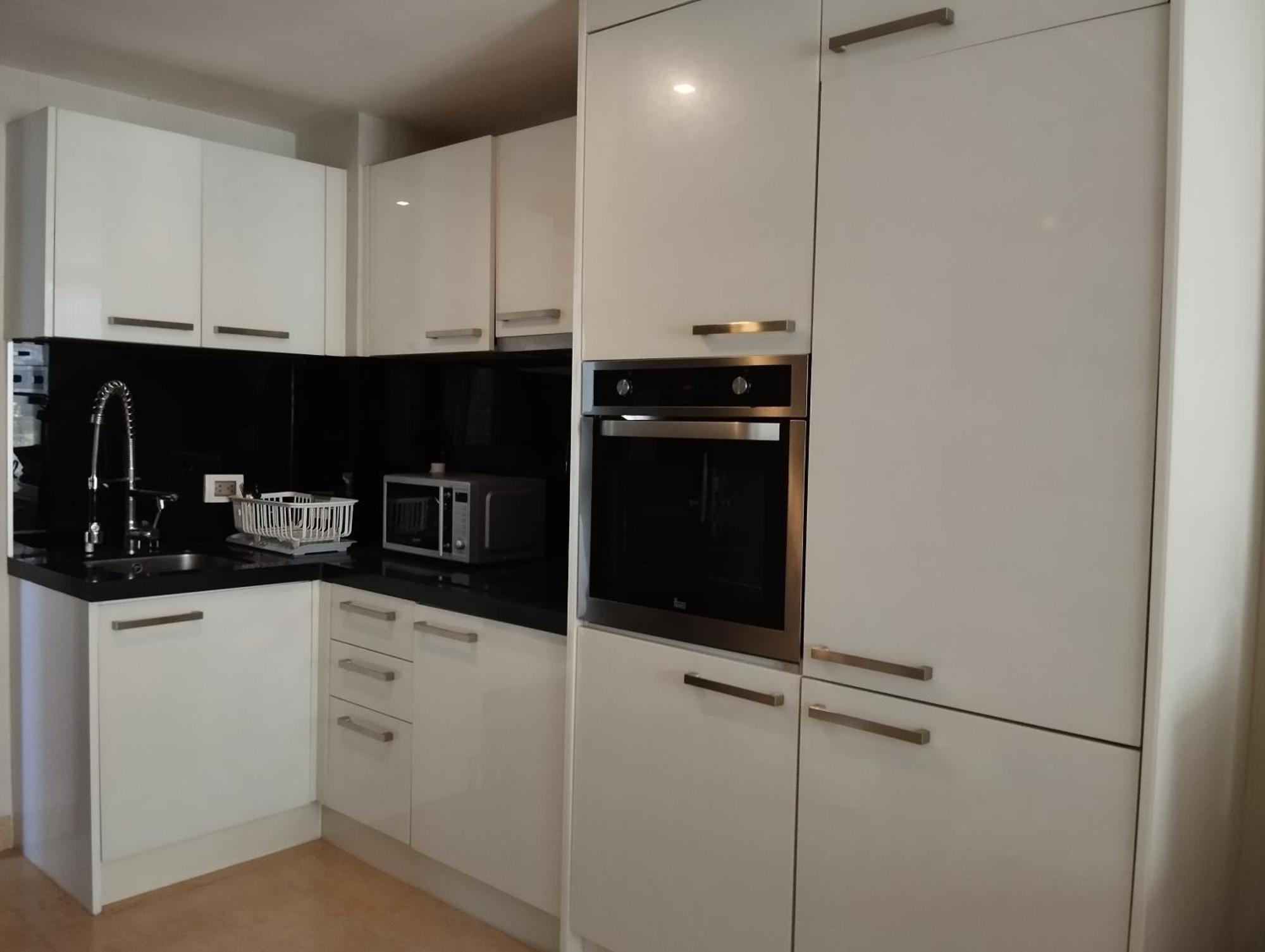 Centara Avenue 2 Bedrooms Pool View Pattaya Exteriör bild